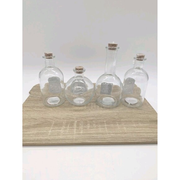 4x Bullseye Playground TARGET Potion Bottles Clear Glass Jars Halloween 2021 - Picture 4 of 5